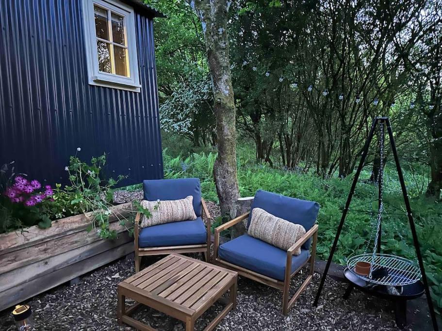 Cornwall Woodland Shepherd'S Hut - Dennis Hut Bodmin Eksteriør bilde